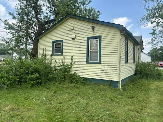 7365 Hayden Run Rd, Hilliard, OH 43026 - view of property exterior