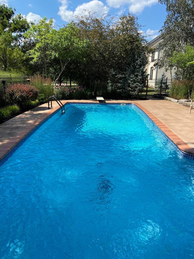 7524 Cumberland Cir NW, Canal Winchester, OH 43110 - view of pool