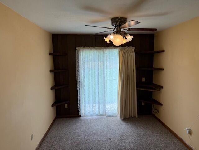 2377 E Howard Rd, Obetz, OH 43207 - unfurnished room with ceiling fan and carpet flooring