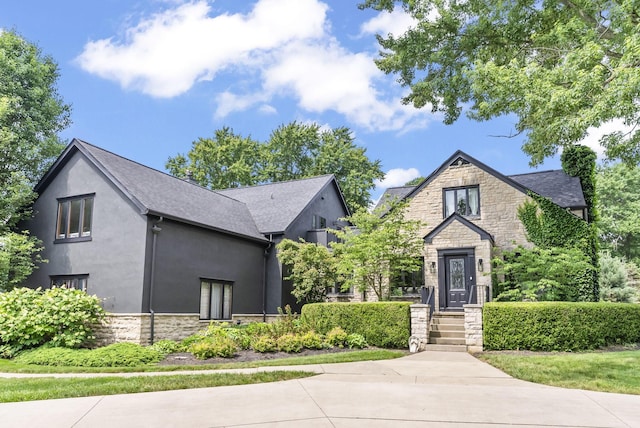 2946 Lewis Center Rd, Lewis Center, OH 43035 - view of front of property featuring stone siding and stucco siding