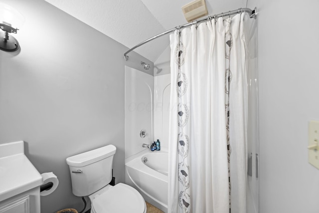 2946 Lewis Center Rd, Lewis Center, OH 43035 - bathroom with vanity and shower / tub combo with curtain