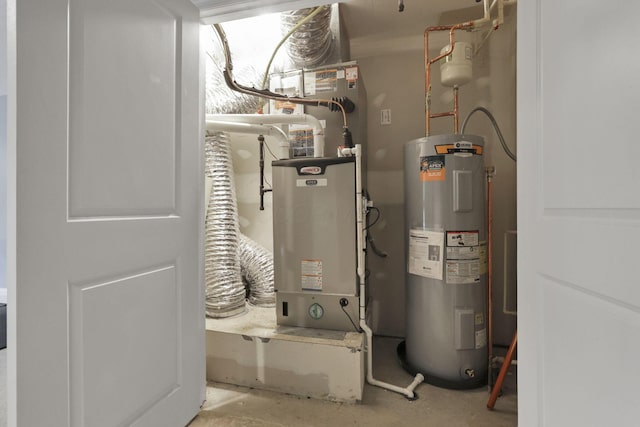 331 Hanton Way, Columbus, OH 43213 - utilities featuring water heater