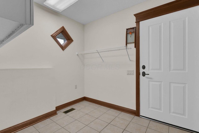 1366 Chapel Way, Heath, OH 43056 - laundry area with baseboards