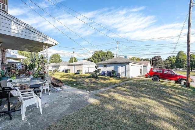 3276-3278 Sullivant Ave, Columbus, OH 43204 - view of grassy yard with a patio
