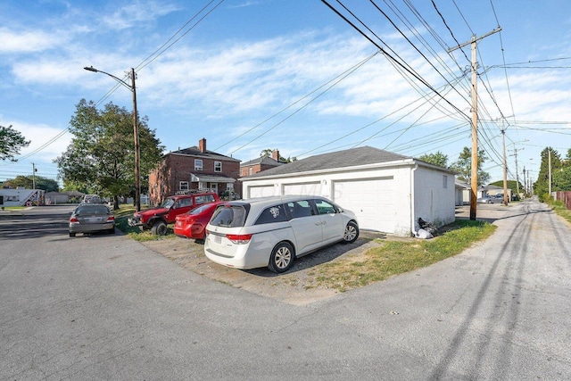 3276-3278 Sullivant Ave, Columbus, OH 43204 - view of asphalt road with street lighting
