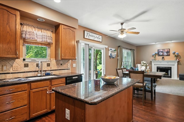 7787 Holderman St, Lewis Center, OH 43035