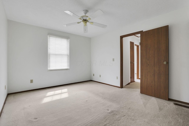 5062 Stoneybrook Blvd Unit 3F, Hilliard, OH 43026 - empty room with light colored carpet and a ceiling fan