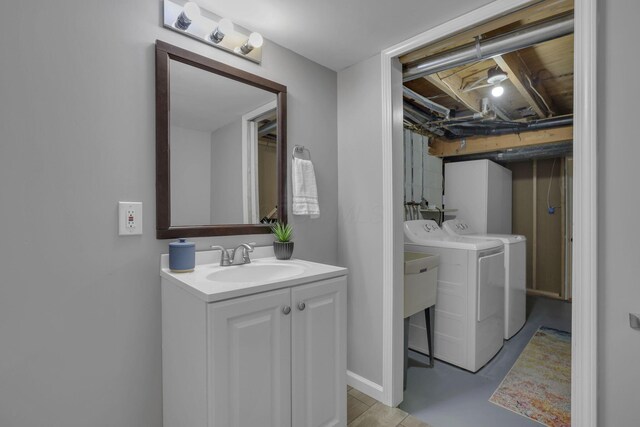 13680 Nantucket Ave NW, Pickerington, OH 43147 - washroom featuring washer and clothes dryer