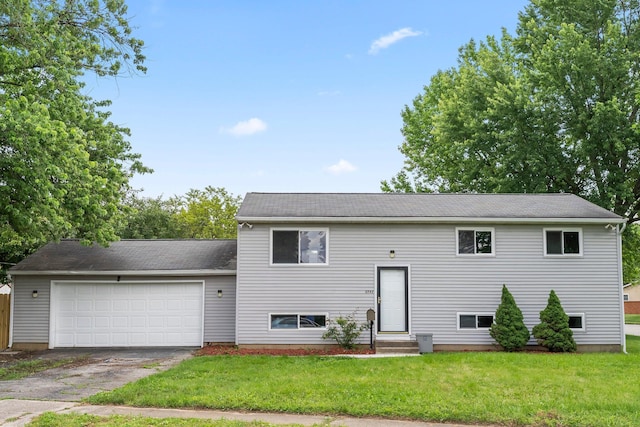 2742 Brownfield Rd, Columbus, OH 43232 - photo 1