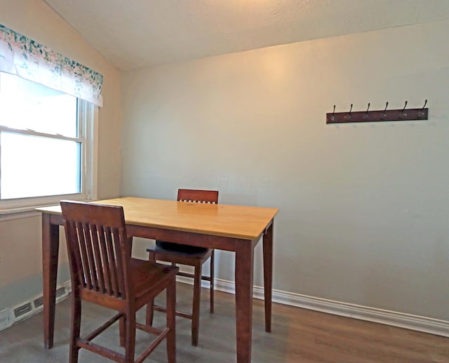 1380 Gertrude Dr, Columbus, OH 43227 - photo 3