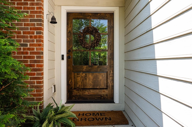 1355 Fisher Run Ct, Columbus, OH 43235 - property entrance with brick siding