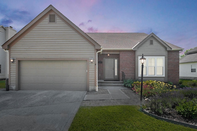 4860 Britton Farms Dr, Hilliard, OH 43026 - photo 1