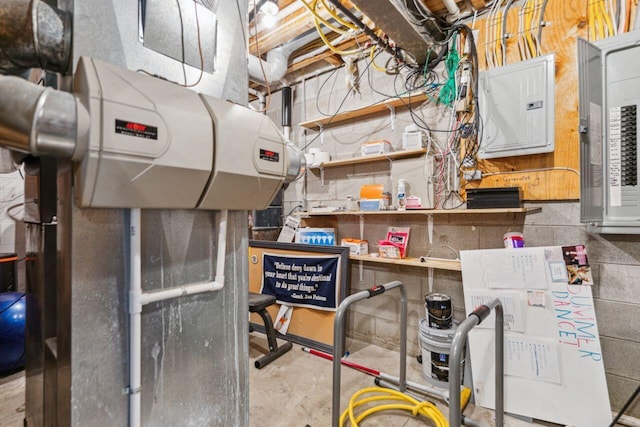 332 Waters Edge Dr, Hebron, OH 43025 - utilities featuring electric panel