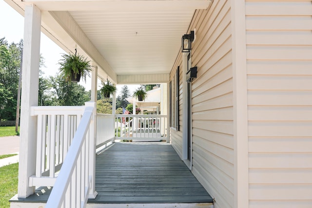 214 Moull St, Newark, OH 43055 - view of wooden porch