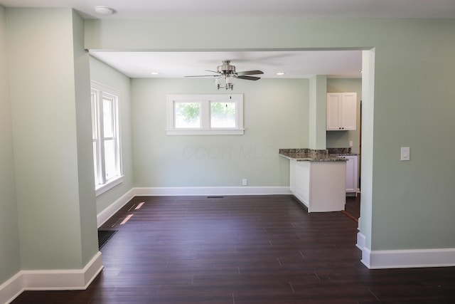 214 Moull St, Newark, OH 43055 - unfurnished room with a ceiling fan, dark wood-style floors, and recessed lighting