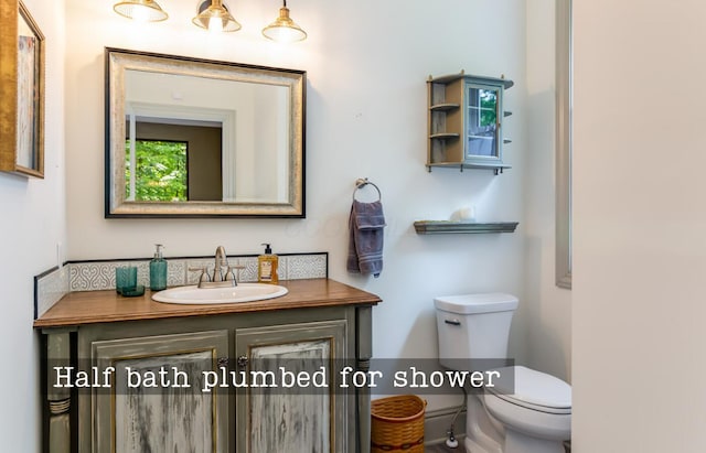 525 Floral Valley Dr W, Howard, OH 43028 - bathroom featuring vanity and toilet