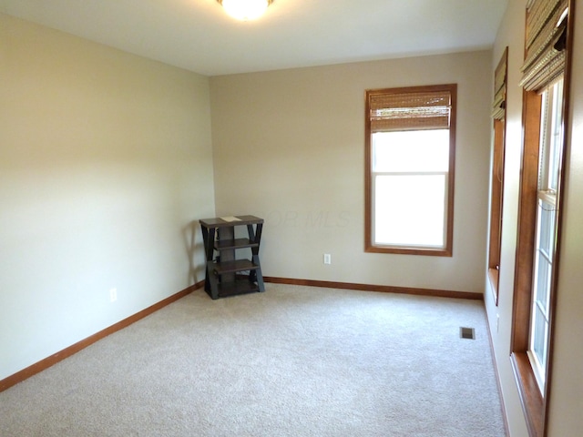 2360 Rufus Ct, Lewis Center, OH 43035 - carpeted empty room featuring baseboards