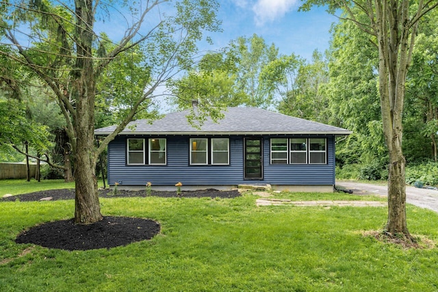6007 Roselawn Ave, Columbus, OH 43232 - photo 1