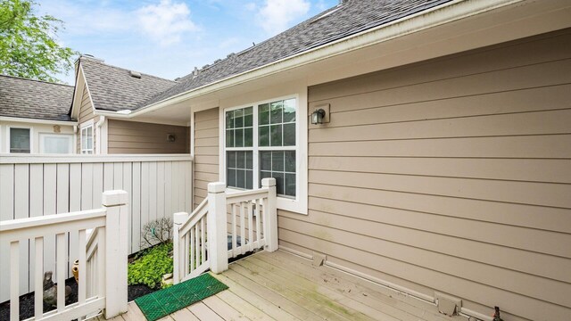 1486 Sedgefield Dr, New Albany, OH 43054 - view of wooden deck