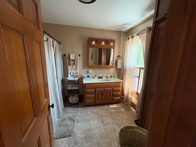 114 E N St, Mount Gilead, OH 43338 - bathroom with vanity