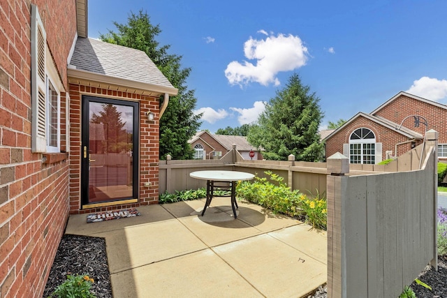 6858 Winrock Dr, New Albany, OH 43054 - view of patio / terrace