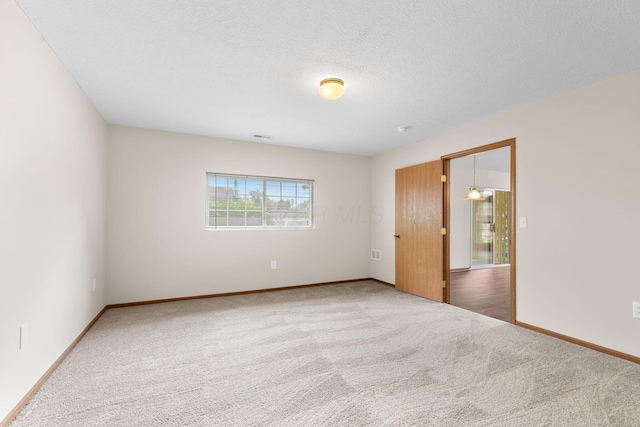 6858 Winrock Dr, New Albany, OH 43054 - empty room featuring carpet floors