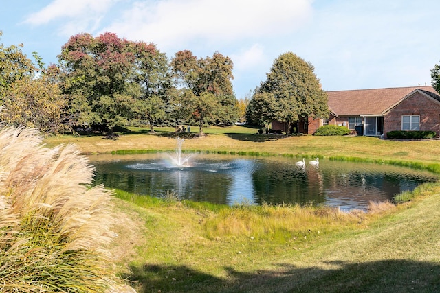 9427 Clermont Cir, Powell, OH 43065 - water view
