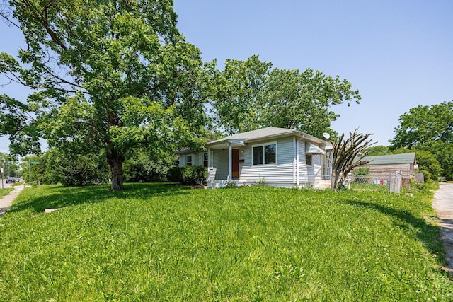 1900 S Champion Ave, Columbus, OH 43207 - view of front facade
