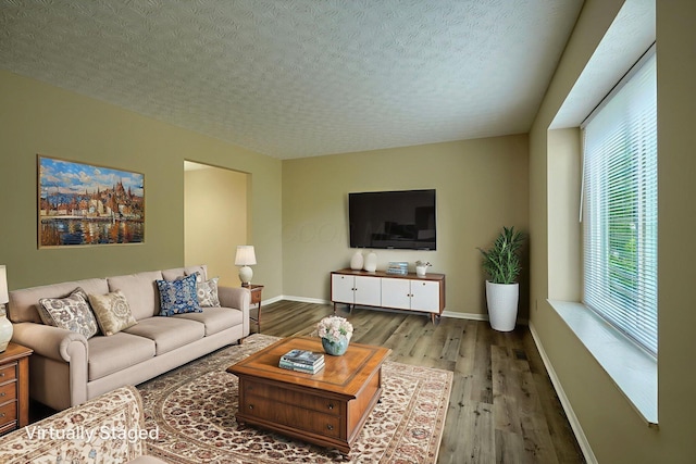 7726 Farmsbury Dr, Reynoldsburg, OH 43068 - photo 6