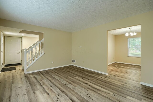 7726 Farmsbury Dr, Reynoldsburg, OH 43068 - photo 10