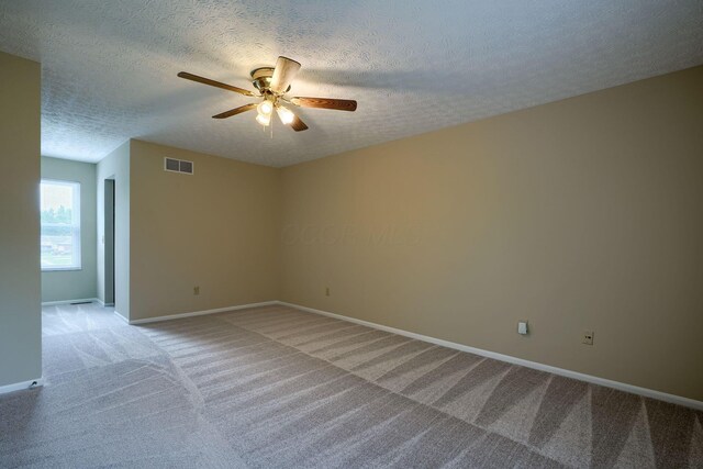 7726 Farmsbury Dr, Reynoldsburg, OH 43068 - photo 29