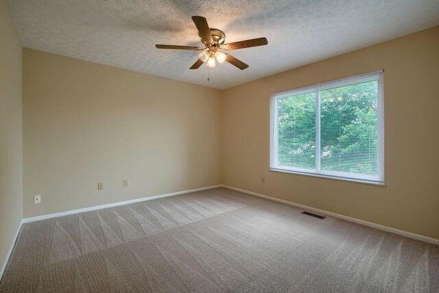 7726 Farmsbury Dr, Reynoldsburg, OH 43068 - photo 39