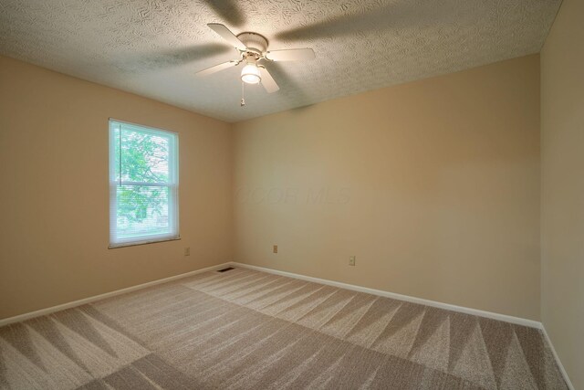 7726 Farmsbury Dr, Reynoldsburg, OH 43068 - photo 41