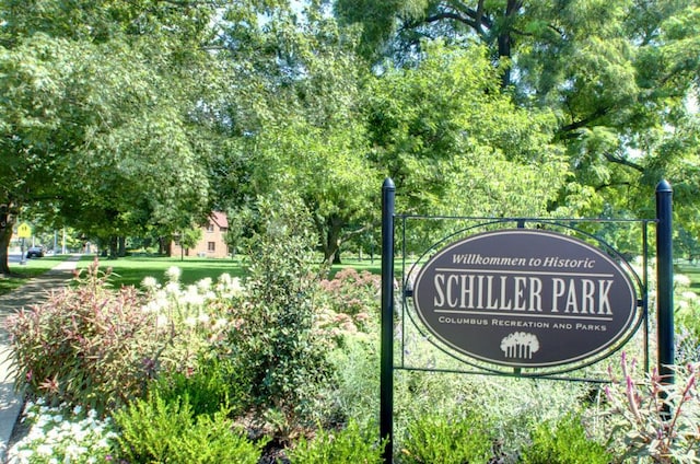 193 E Mithoff St Unit 193, Columbus, OH 43206 - view of community / neighborhood sign