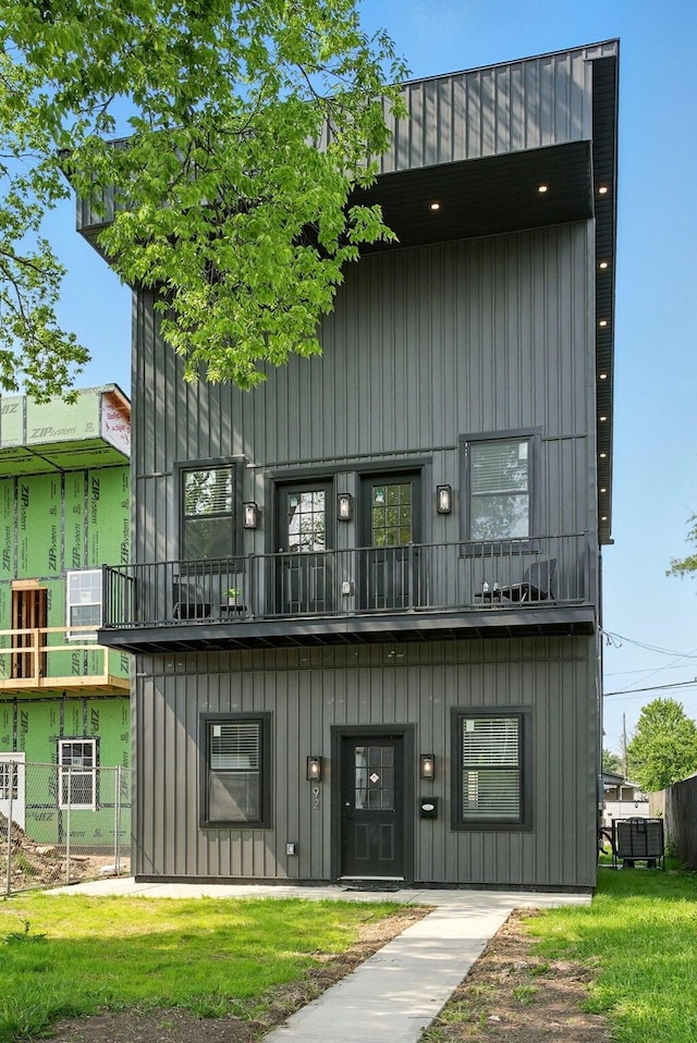 92 E Innis Ave, Columbus, OH 43207 - view of building exterior