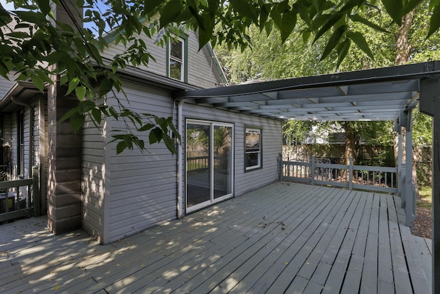 638 E 6th Ave, Lancaster, OH 43130 - view of wooden deck