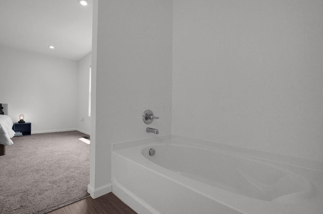 120 Heron Ave, Pataskala, OH 43062 - bathroom with a bath and recessed lighting