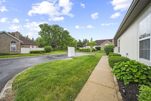 305 Pointe Pl Unit 12, Westerville, OH 43082 - view of yard