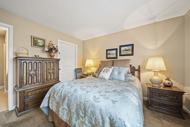 305 Pointe Pl Unit 12, Westerville, OH 43082 - carpeted bedroom with baseboards