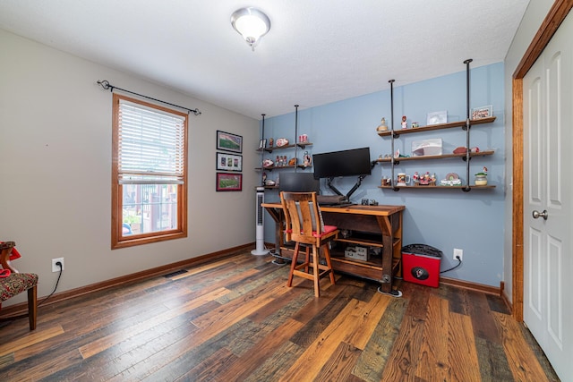 4091 Township Road 21, Marengo, OH 43334 - home office with hardwood / wood-style flooring and baseboards