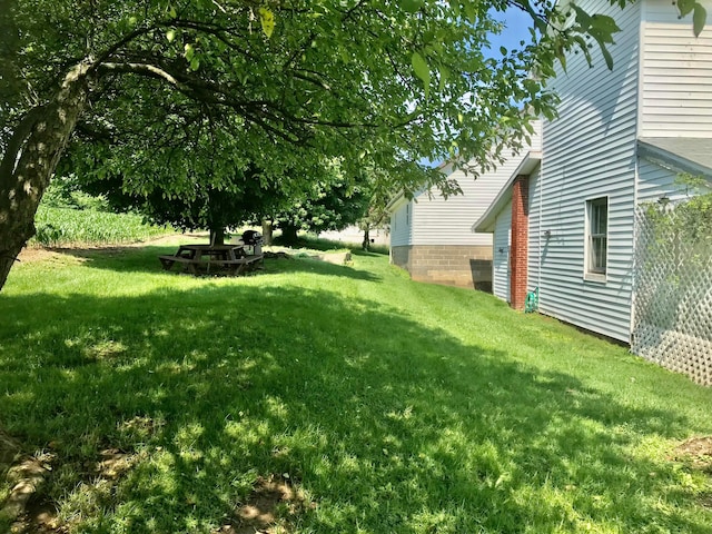 8023 County Road 30, Somerset, OH 43783 - view of grassy yard