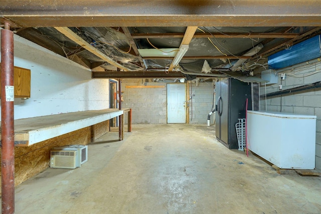 4137 Dry Run Rd, Chillicothe, OH 45601 - unfinished basement featuring fridge