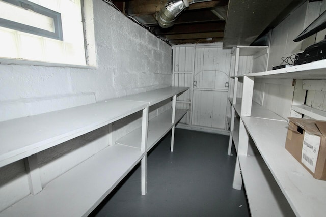 552 Southwood Ave, Columbus, OH 43207 - view of storage