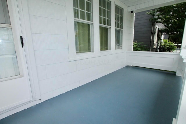 552 Southwood Ave, Columbus, OH 43207 - view of covered porch