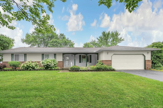 9747 Shalemar Dr, Pickerington, OH 43147 - photo 1