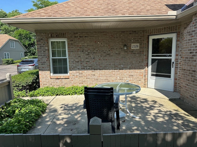 2328 Willowside Ln, Grove City, OH 43123 - view of patio / terrace with outdoor dining area