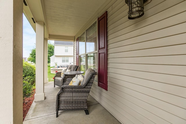 1553 Grove Hill Dr, Columbus, OH 43240 - view of covered porch