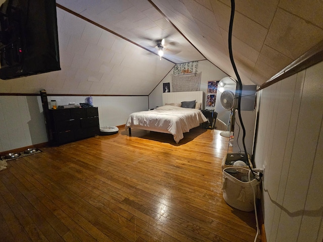 45 Shady Ln Unit 552On, Waverly, OH 45690 - bedroom featuring wood-type flooring, lofted ceiling, and ceiling fan