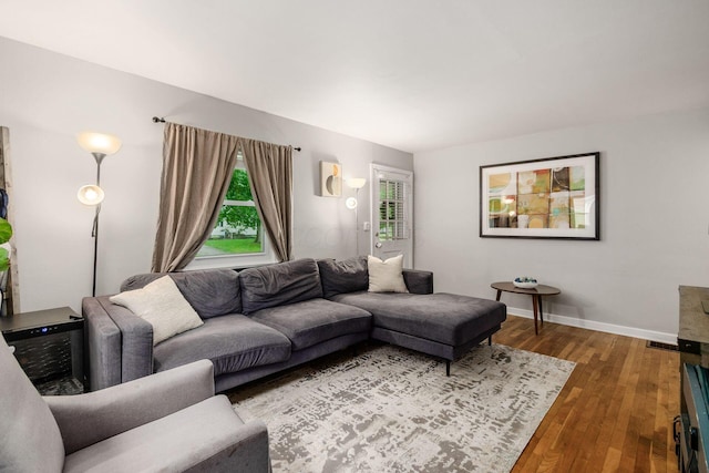 3064 Melva Ave, Columbus, OH 43224 - living area with wood finished floors and baseboards