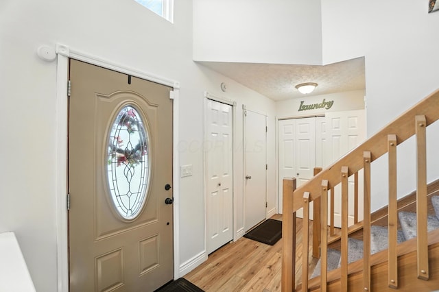 906 Linkfield Dr, Columbus, OH 43085 - entryway featuring light wood-style flooring